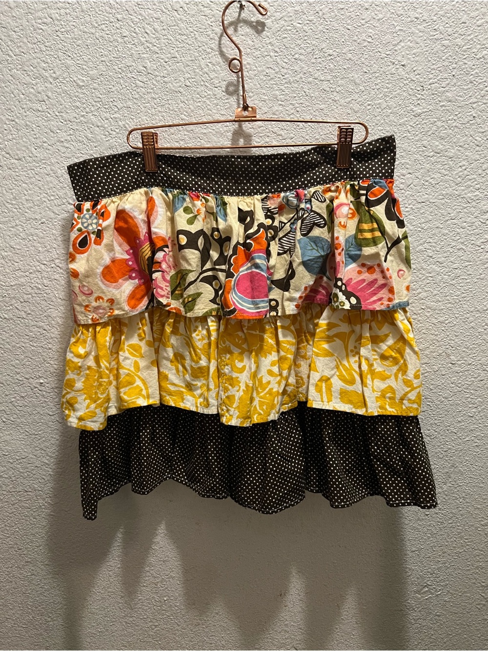 Pier 1 Multicolor Tiered Apron with Brown Polka Dot Trim